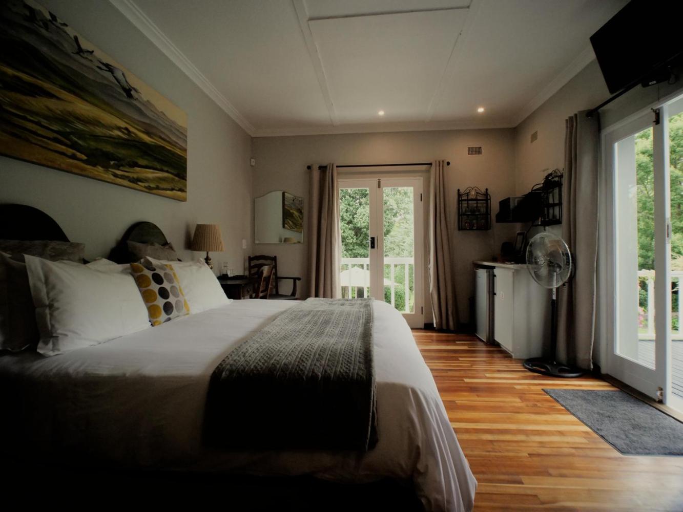 Arbour1 Guesthouse George Εξωτερικό φωτογραφία
