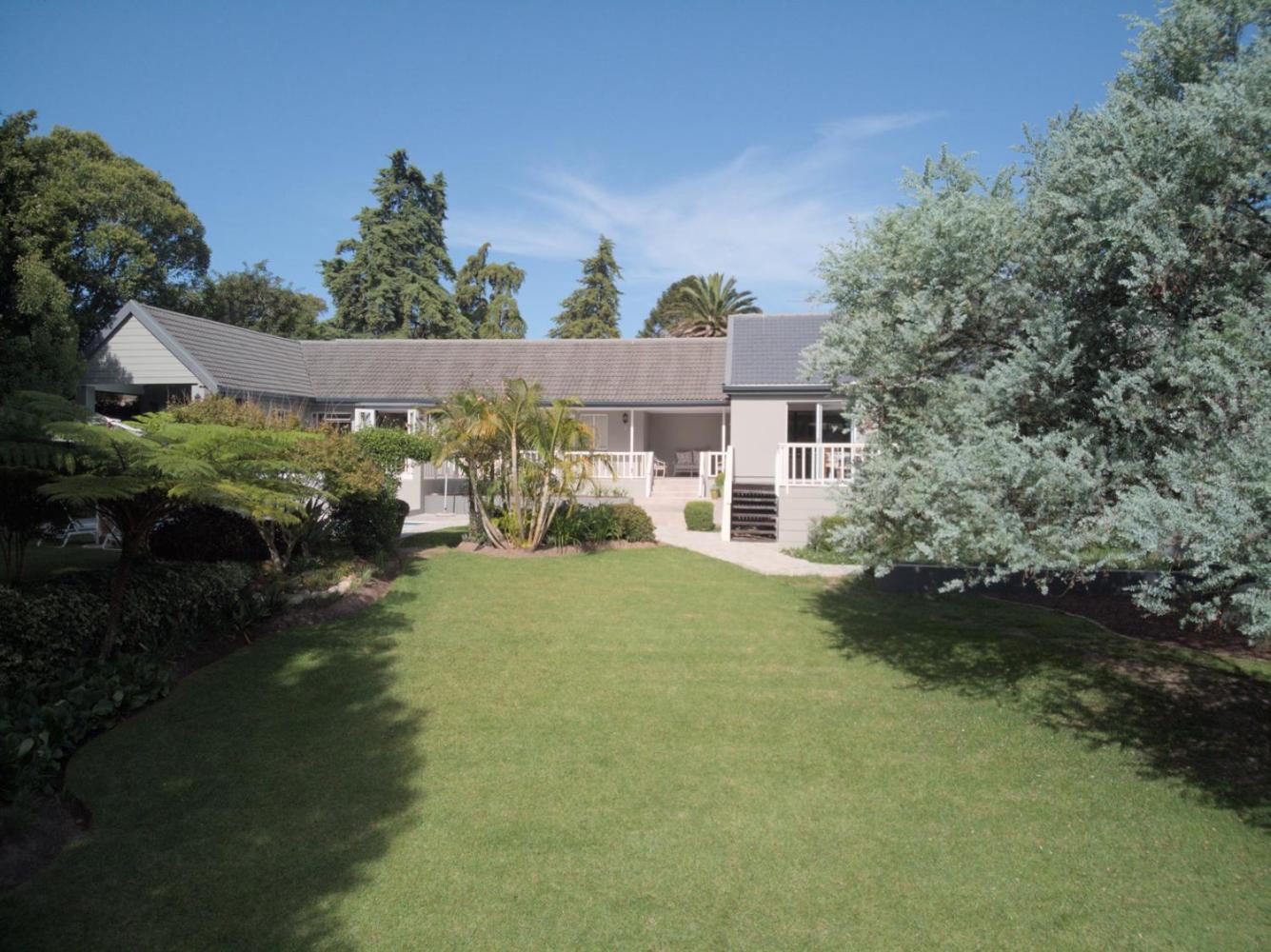 Arbour1 Guesthouse George Εξωτερικό φωτογραφία