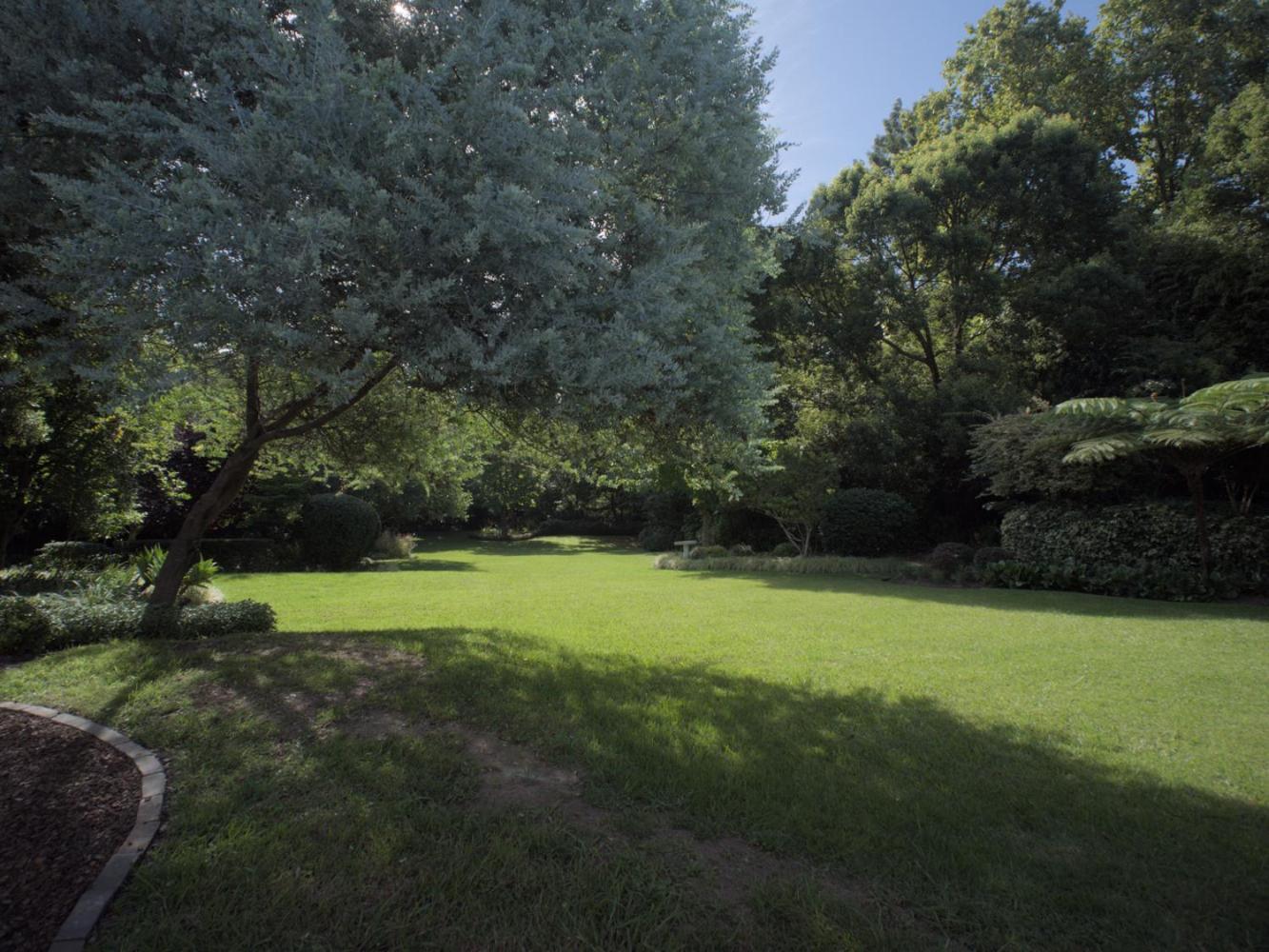 Arbour1 Guesthouse George Εξωτερικό φωτογραφία